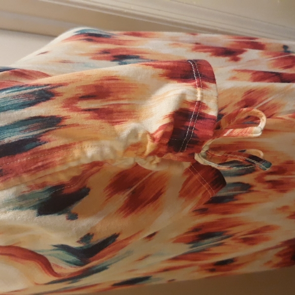 A colorful comfortable dress with pockets - Picture 5 of 7